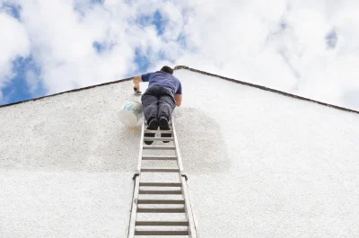 Peinture extérieure à Val-d'Auge — façades et ravalement