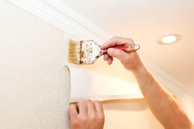 Pose de papier peint à Val-d'Auge — revêtements muraux et toiles de verre